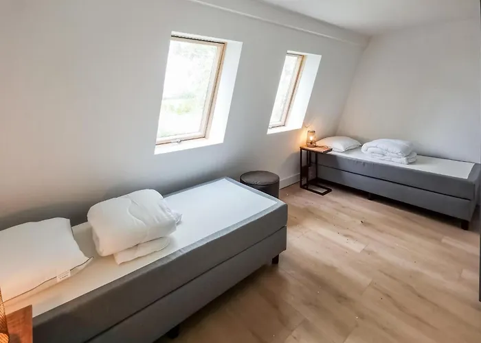 Kavel 15 Ден-Оевер